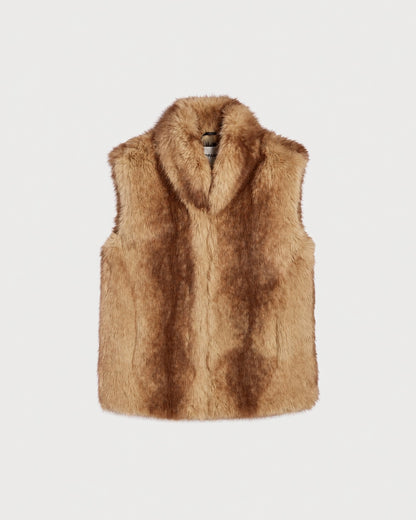 APPARIS Laila Vest in Blonde Mink shown off figure