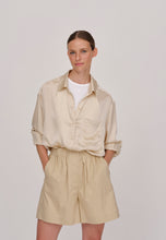 Load image into Gallery viewer, Herskind khaki shorts at west2westport.com