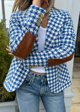 Load image into Gallery viewer, Smythe Blazer and Moussy Jeans, available at west2westport.com