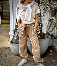 Load image into Gallery viewer, le superbe california metallic cargo pants at west2westport.com