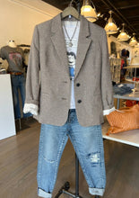 Load image into Gallery viewer, Femme Blazer, re/done tee and moussy jeans available at west2westport,com