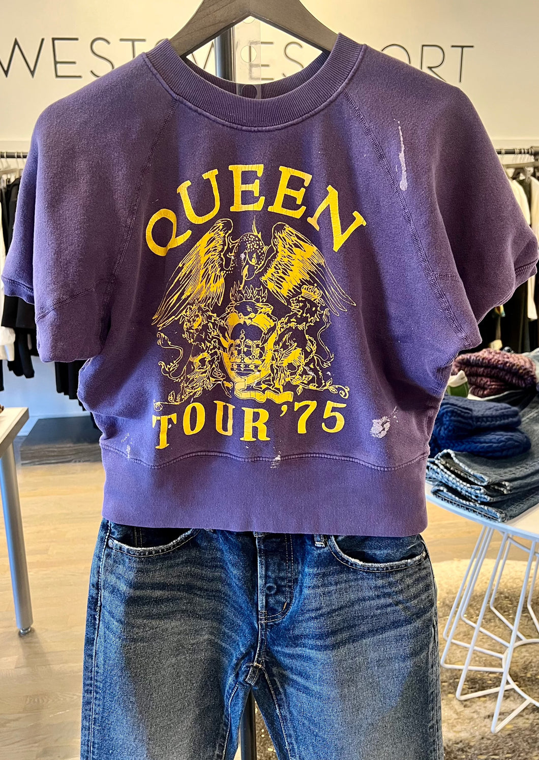 Queen SS Sweatshirt WEST2WESTPORT