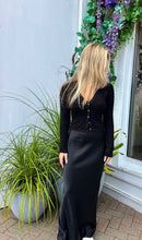 Load image into Gallery viewer, Dramatic column silhouette maxi skirt at westport ct boutique west2westport