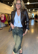 Load image into Gallery viewer, westport ct boutique owner Kitt Shapiro wearing Frame leather blazer and r13 boyfriend jeans  