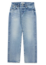 Load image into Gallery viewer, lightly distressed moussy jeans at west2westport.com