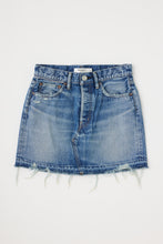 Load image into Gallery viewer, Moussy Mini skirt, available at west2westport.com