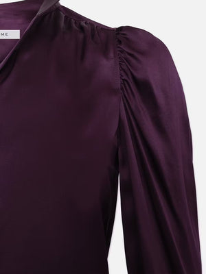 
            
                Load image into Gallery viewer, sleeve detail of Frame silk blouse in a rich plum color at west2westport.com
            
        
