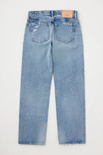 Load image into Gallery viewer, rear view of moussy bostonia jeans at west2westport.com