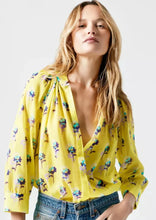 Load image into Gallery viewer, smythe yellow floral spring blouse at west2westport.com