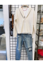 Load image into Gallery viewer, cashmere sweater with moussy monroe jeans at west2westport.com