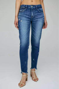 moussy jeans on model at west2westport.com
