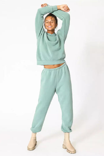 granite green perfect white tee jogger at west2westport.com